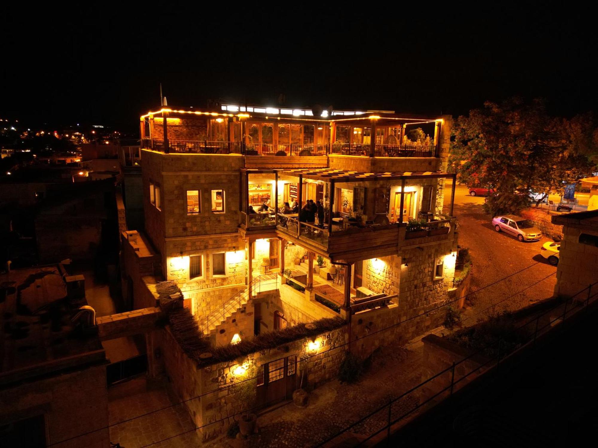 Vasil Cave Hotel Ючхисар Екстериор снимка