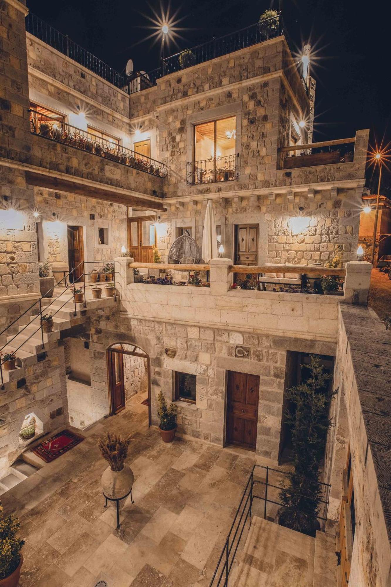 Vasil Cave Hotel Ючхисар Екстериор снимка