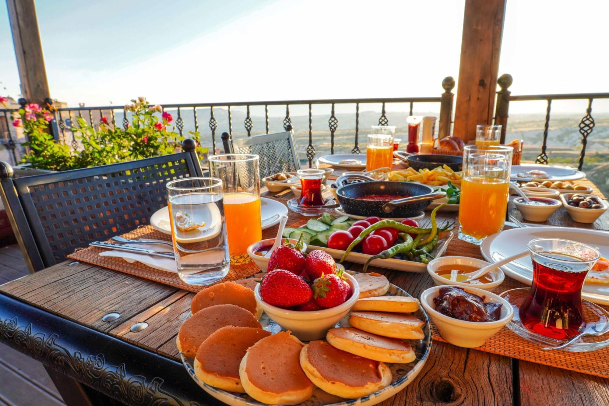 Vasil Cave Hotel Ючхисар Екстериор снимка