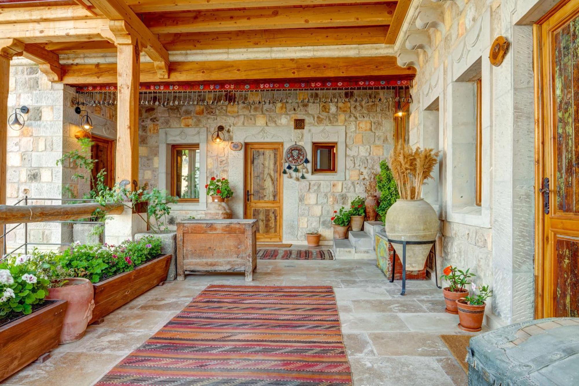 Vasil Cave Hotel Ючхисар Екстериор снимка