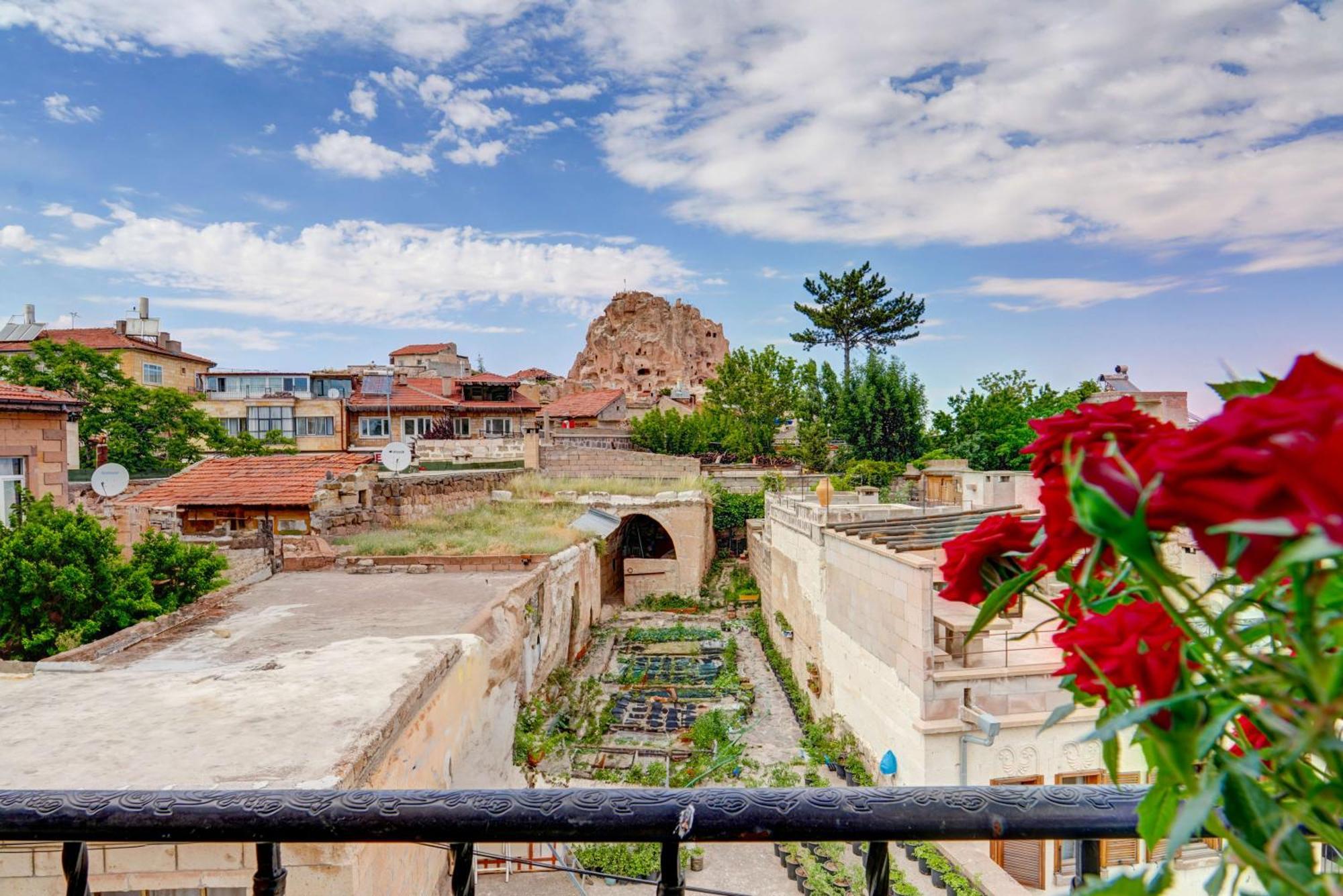 Vasil Cave Hotel Ючхисар Екстериор снимка
