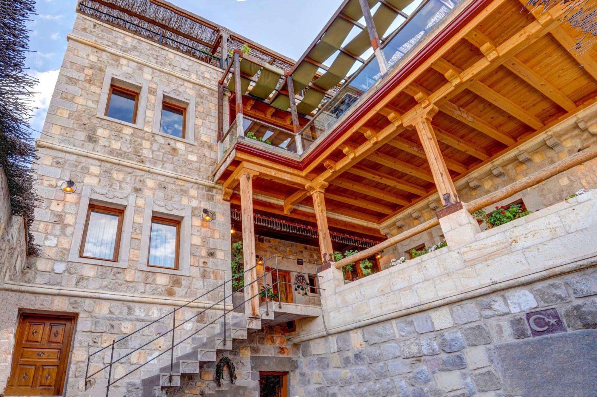 Vasil Cave Hotel Ючхисар Екстериор снимка