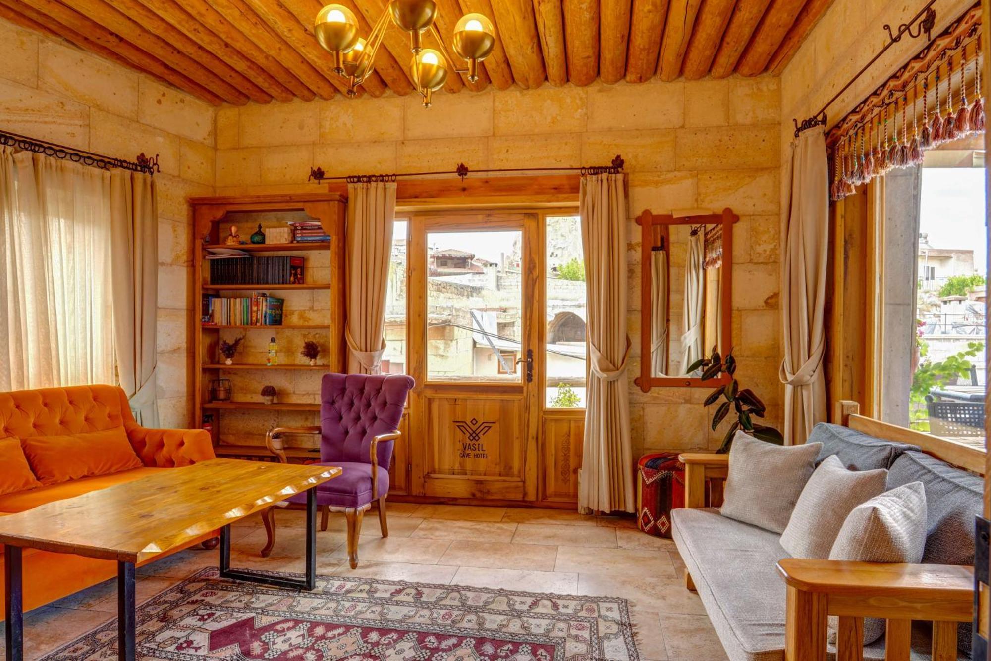 Vasil Cave Hotel Ючхисар Екстериор снимка
