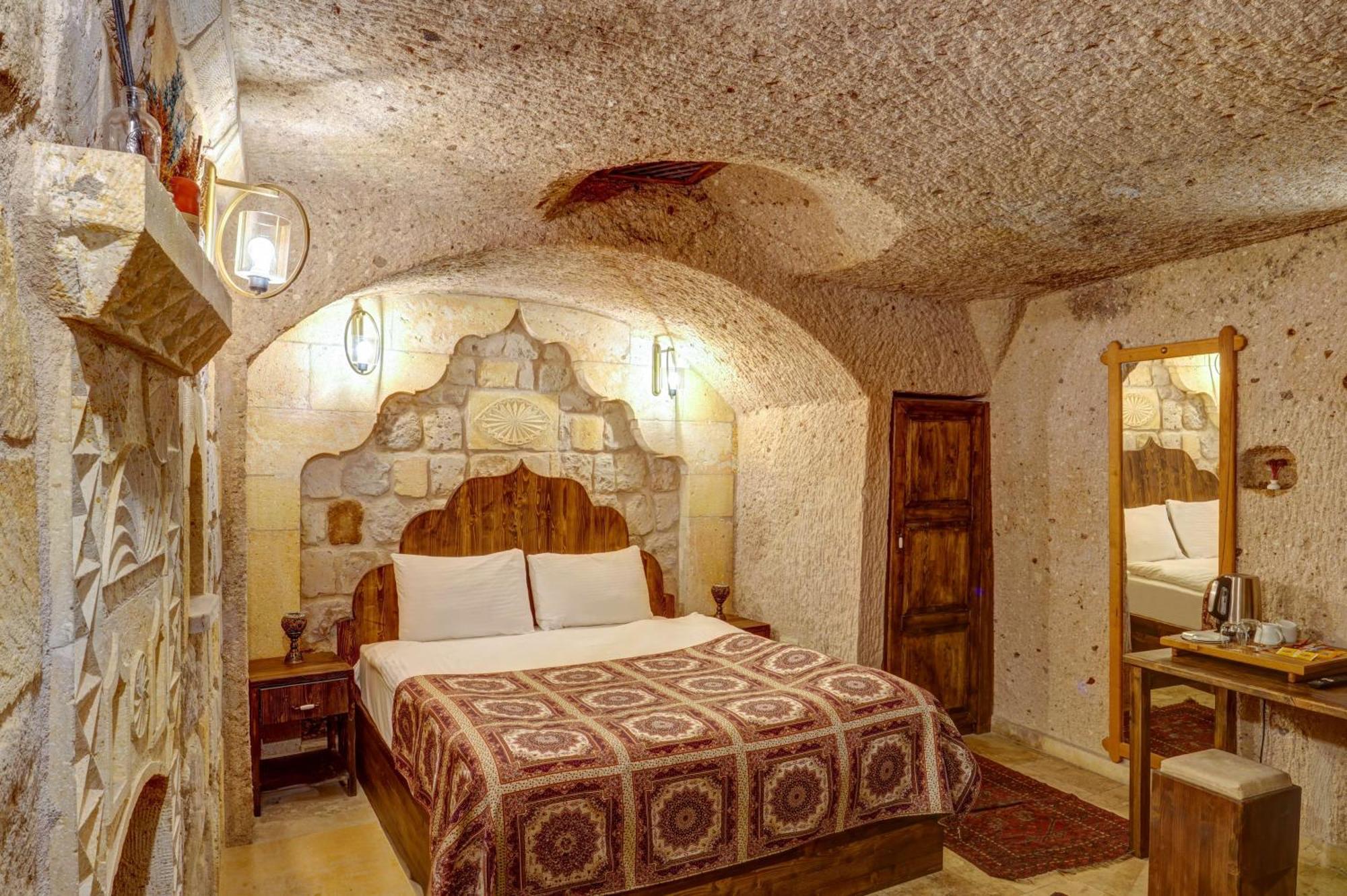 Vasil Cave Hotel Ючхисар Стая снимка