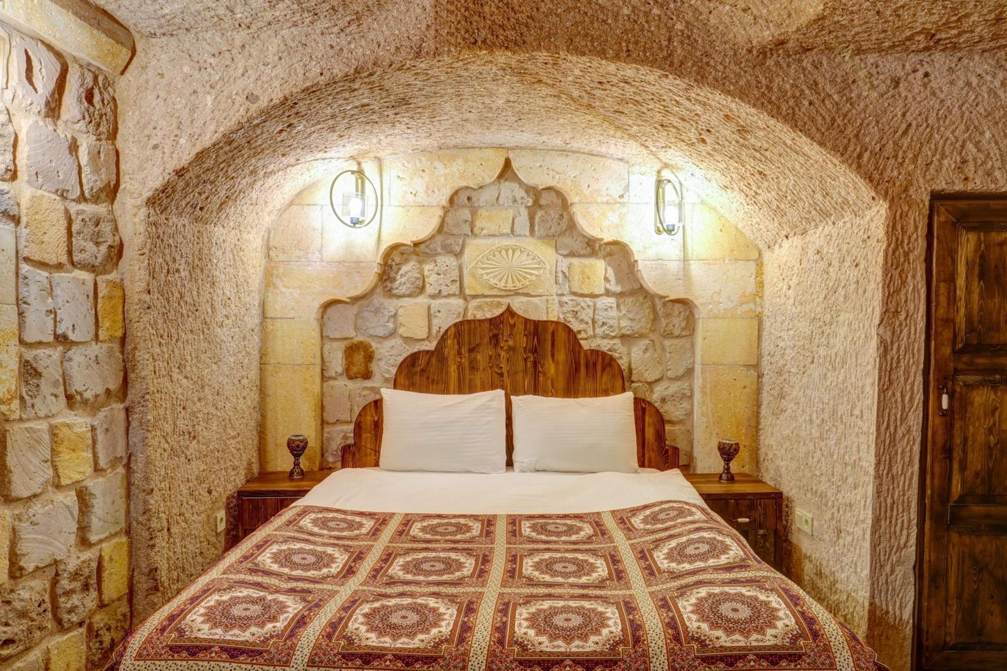 Vasil Cave Hotel Ючхисар Стая снимка