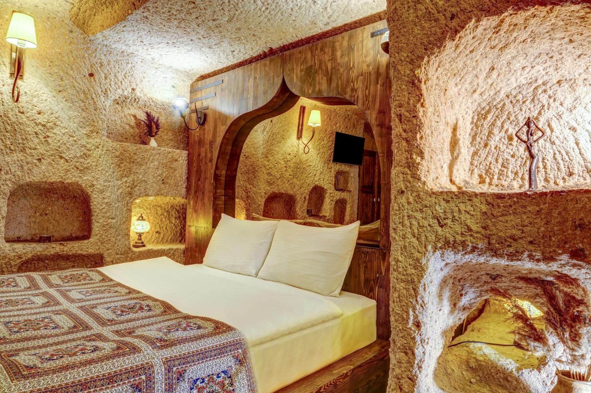 Vasil Cave Hotel Ючхисар Стая снимка