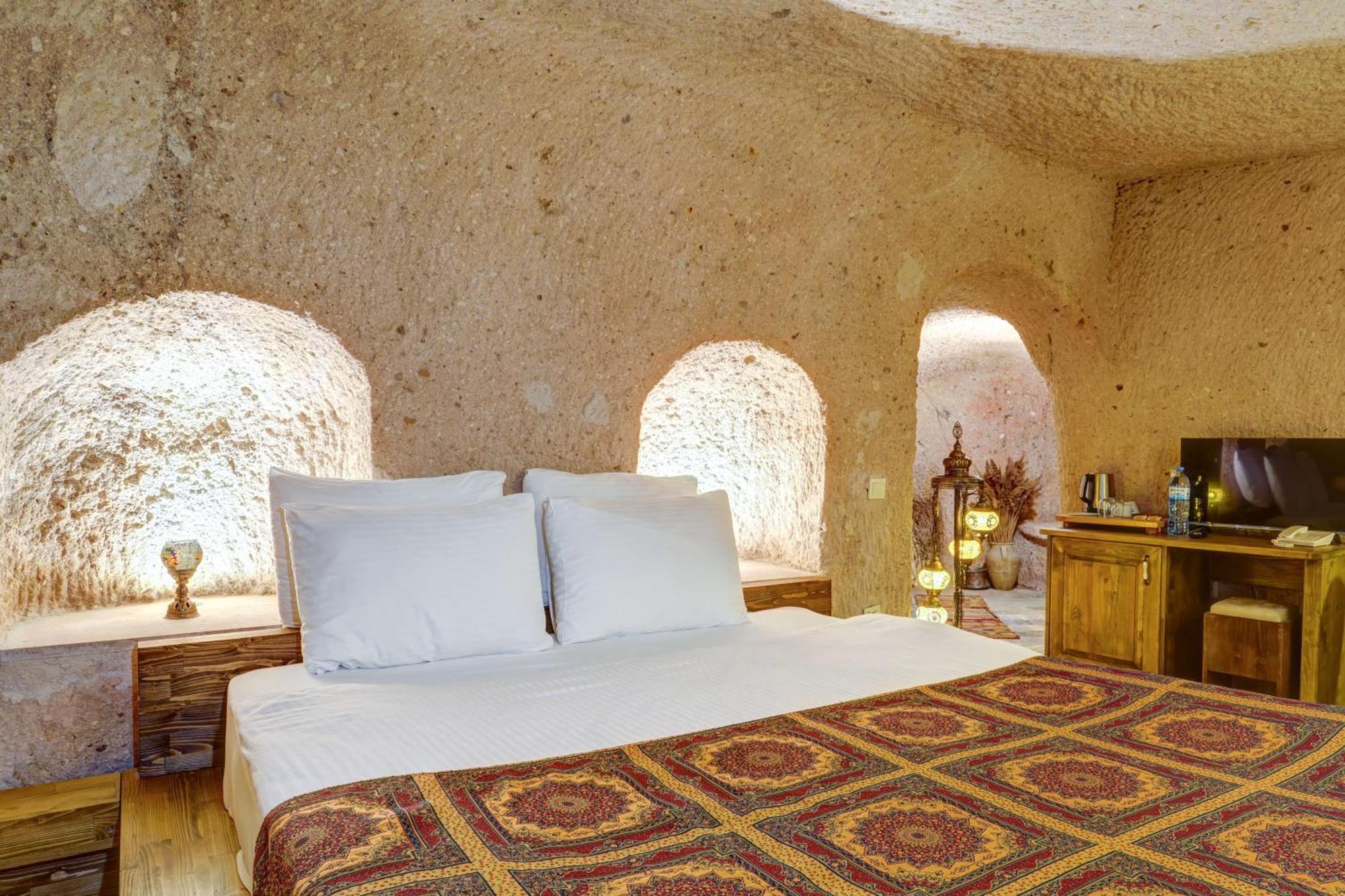 Vasil Cave Hotel Ючхисар Стая снимка