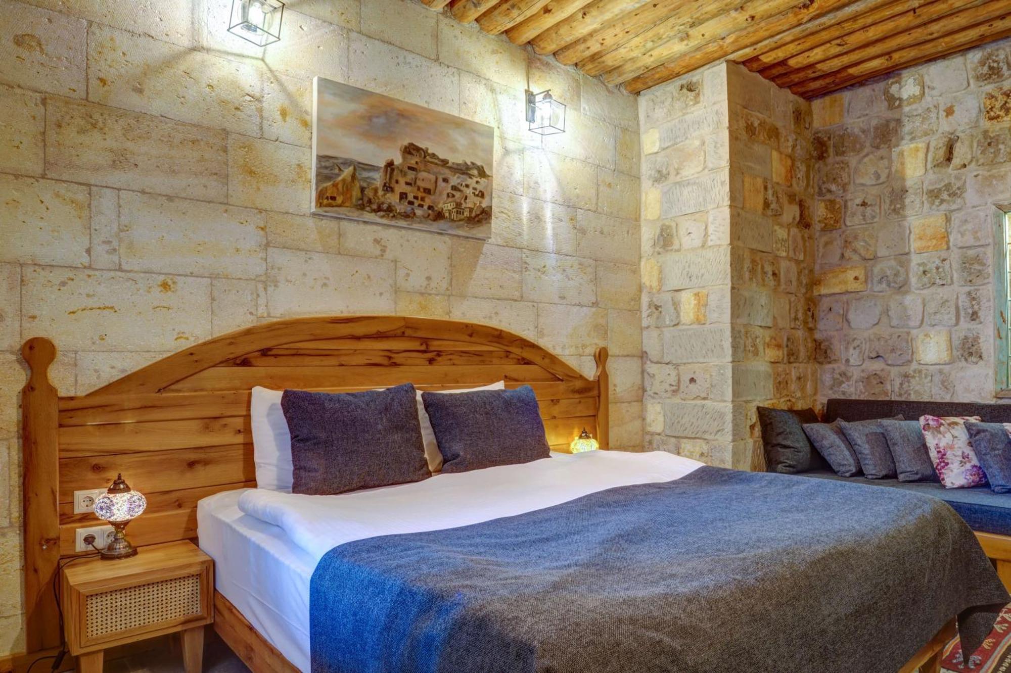 Vasil Cave Hotel Ючхисар Стая снимка