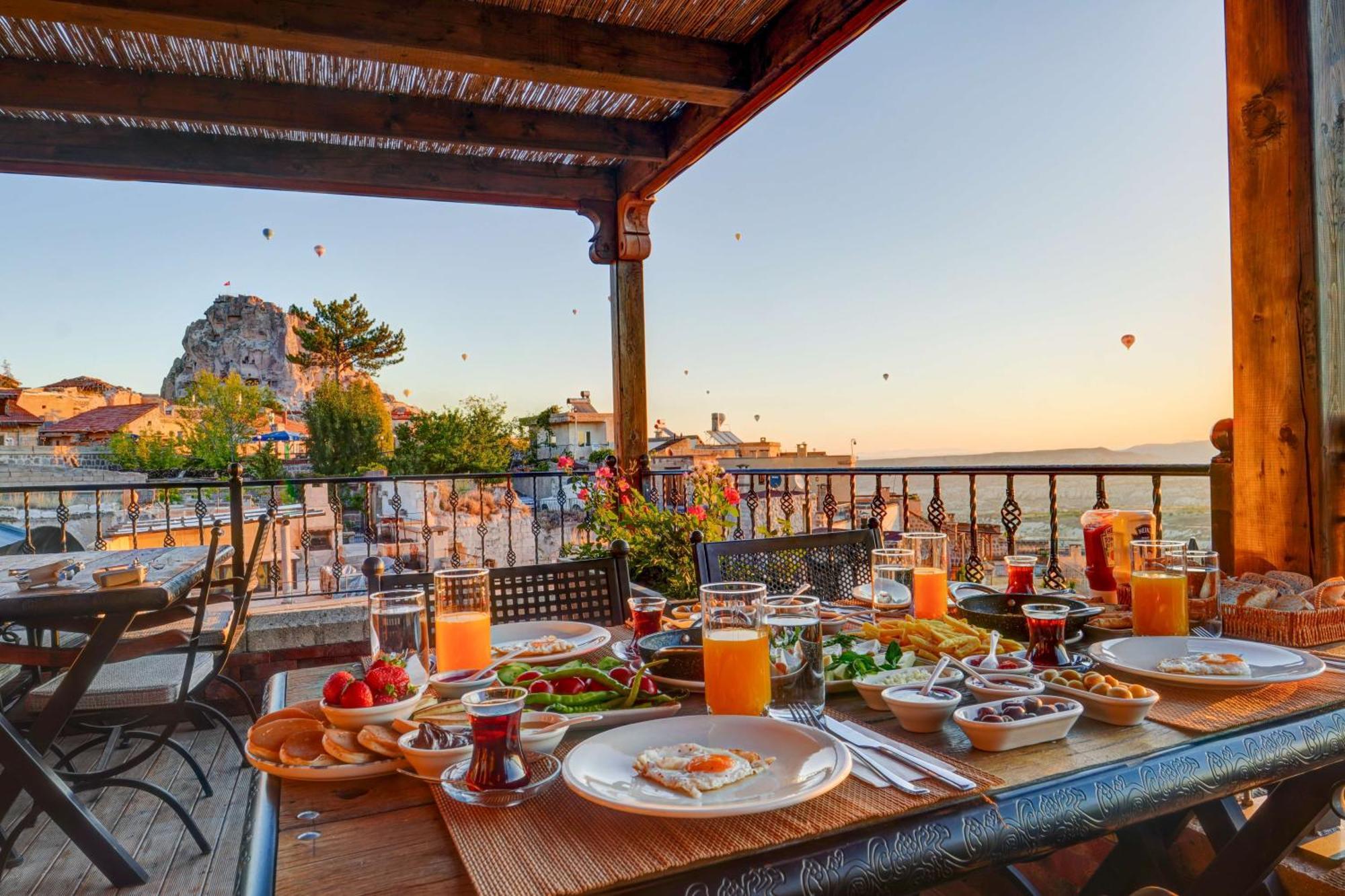 Vasil Cave Hotel Ючхисар Екстериор снимка